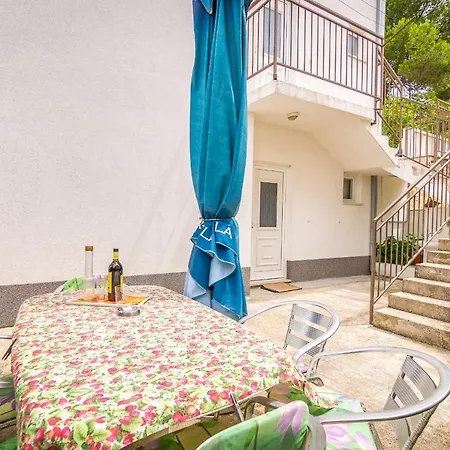 Appartement Arbanija 7543a *