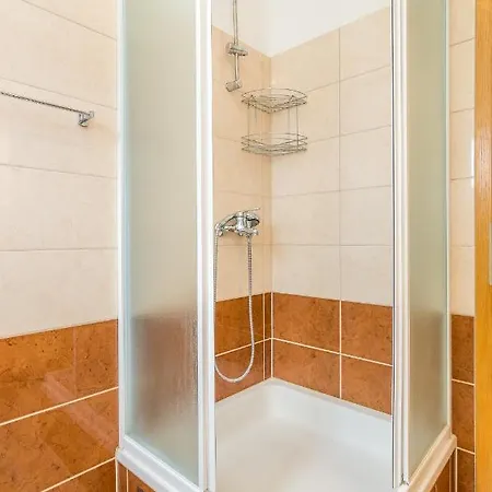 Arbanija 7543a Appartement