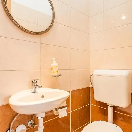 Arbanija 7543a * Trogir