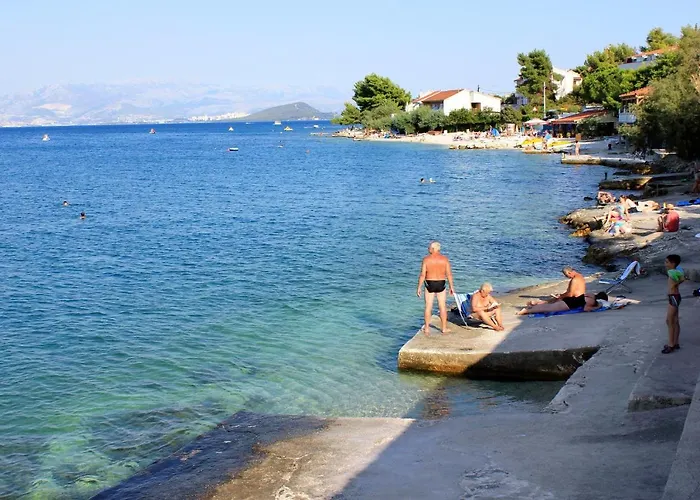 Arbanija 7543a Trogir